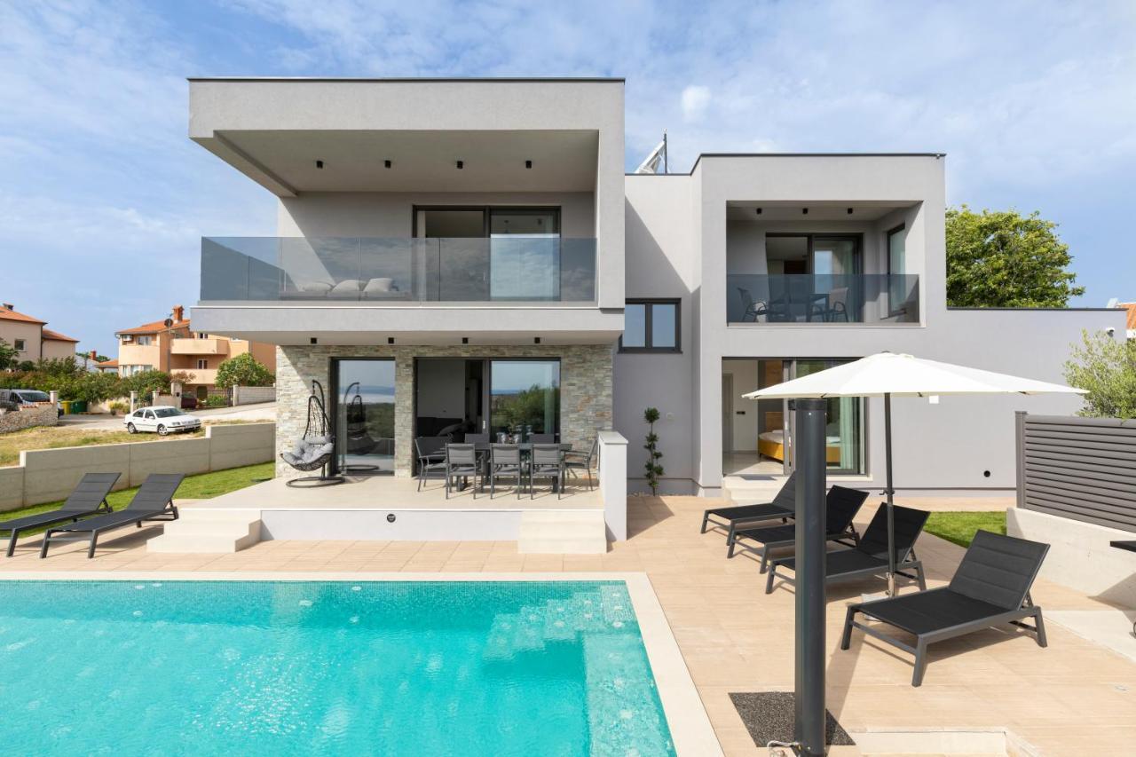 Villa Leola Liznjan Exterior photo